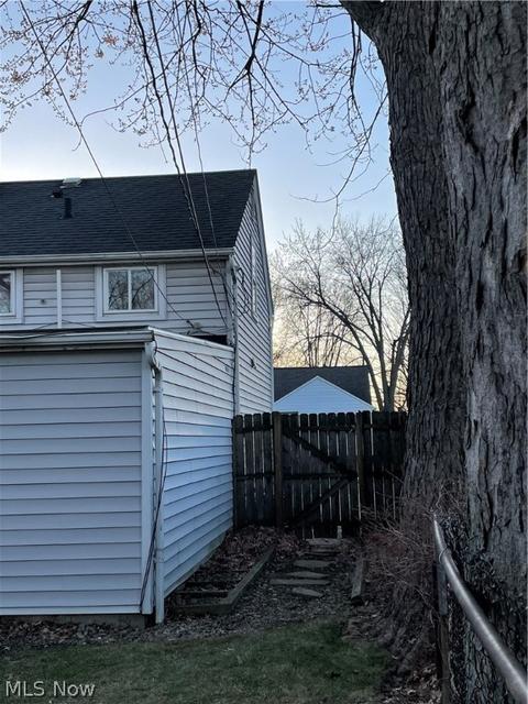 312 Concord Ave, Elyria, OH 44035 photo 4