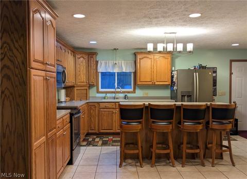 1718 Dover Ave, Dover, OH 44622 photo 6