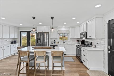 3707 Rolling Ridge Rd NE, Canton, OH 44721 photo 7