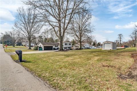 3707 Rolling Ridge Rd NE, Canton, OH 44721 photo 22