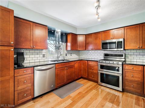 15974 Wheeler Rd, Lagrange, OH 44050 photo 7