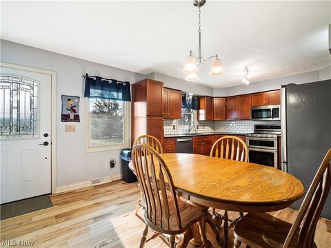15974 Wheeler Rd, Lagrange, OH 44050 photo 5