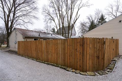 2712 W River Rd N, Elyria, OH 44035 photo 25