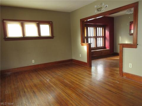 1415 Ohio Ave, Ashtabula, OH 44004 photo 4