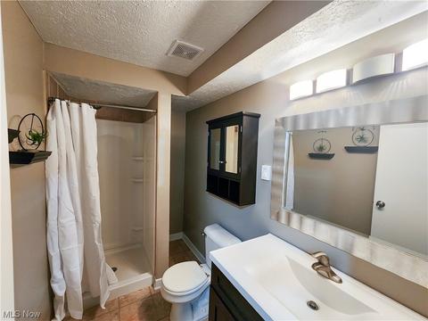 1423 Bellview St, Wickliffe, OH 44092 photo 6