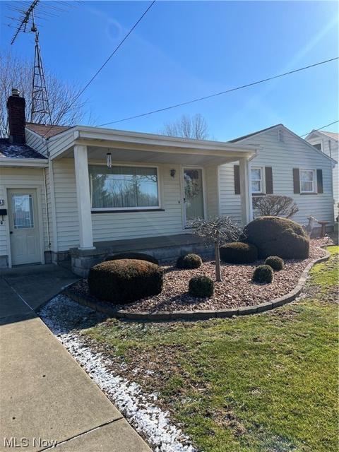 416 Jackson St, Campbell, OH 44405 photo 1