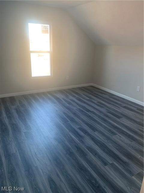214 E 29 St, Lorain, OH 44055 photo 8