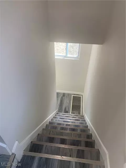 214 E 29 St, Lorain, OH 44055 photo 9
