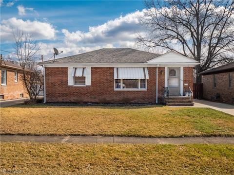 500 Nancy Dr, Berea, OH 44017 photo 21