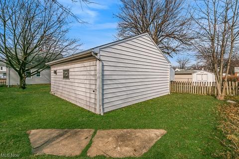 455 E 250th, Euclid, OH 44132 photo 29