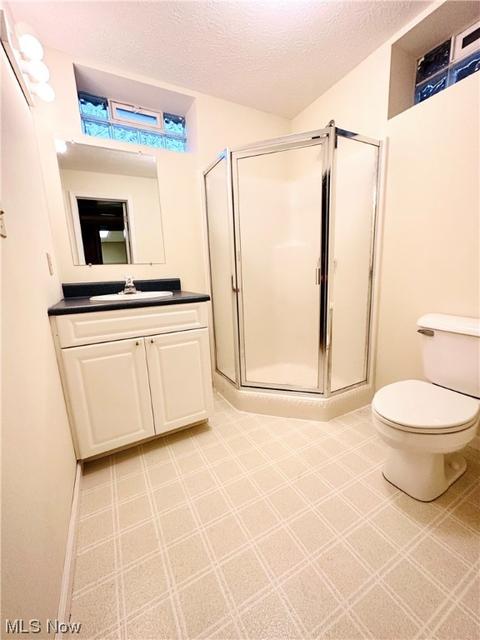5510 Gilbert Ave, Parma, OH 44129 photo 18