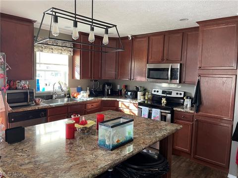 8580 Cox Rd, Windsor, OH 44099 photo 4