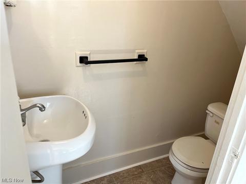 5214 Stark Ave, Ashtabula, OH 44004 photo 6