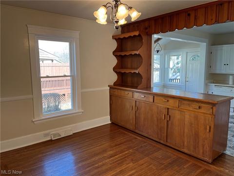 5214 Stark Ave, Ashtabula, OH 44004 photo 4