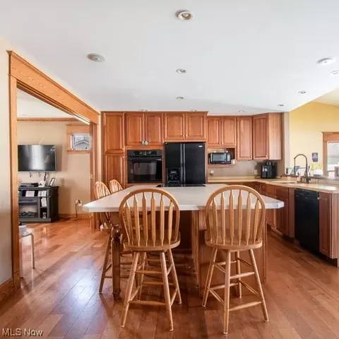 175 Creed St, Struthers, OH 44471 photo 4