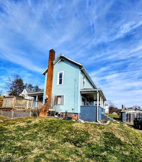208 Pine St, Freeport, OH 43973 photo 3