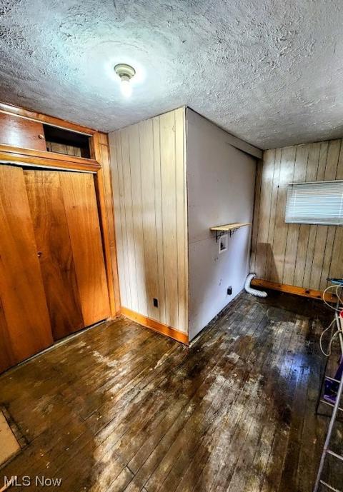 208 Pine St, Freeport, OH 43973 photo 5