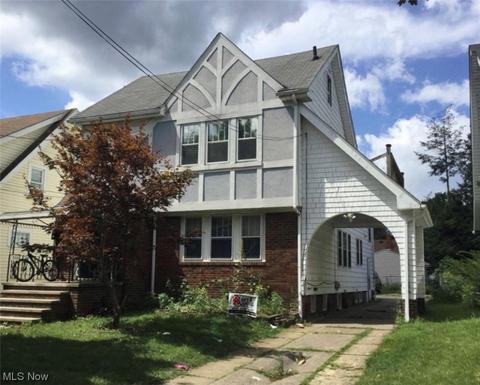 1028 Berwin St, Akron, OH 44310 photo 1