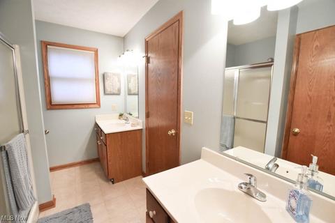 4646 Preserve Dr NW, Canton, OH 44708 photo 17