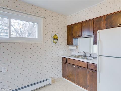 403 Walnut Dr, Berea, OH 44017 photo 14