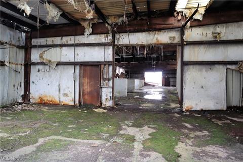 1965 E 28th St, Lorain, OH 44055 photo 8