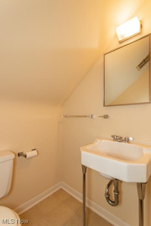 2216 E 290th St, Wickliffe, OH 44092 photo 21