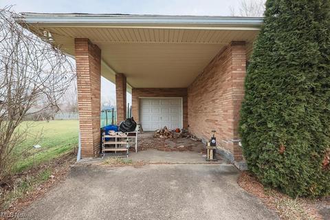 65 Willow St, Chester, WV 26034 photo 32