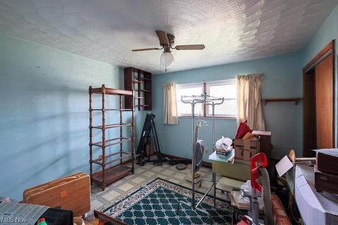 65 Willow St, Chester, WV 26034 photo 23