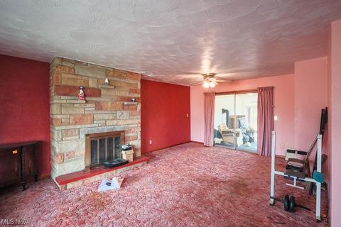 65 Willow St, Chester, WV 26034 photo 7
