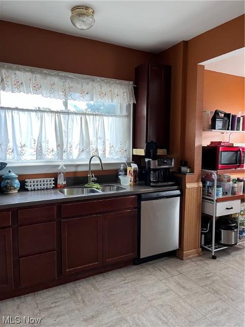 4222 Valleyview Blvd, Ashtabula, OH 44004 photo 4