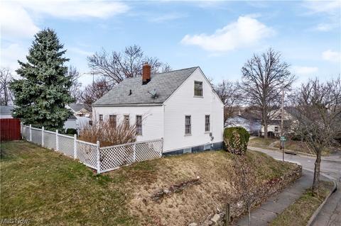 1285 Hilltop Dr, Akron, OH 44310 photo 22