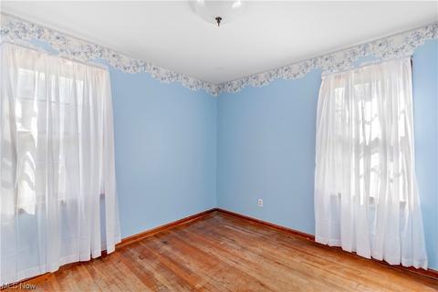 1285 Hilltop Dr, Akron, OH 44310 photo 14