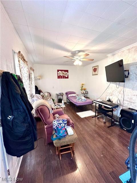 1713 E 30th St, Lorain, OH 44055 photo 3