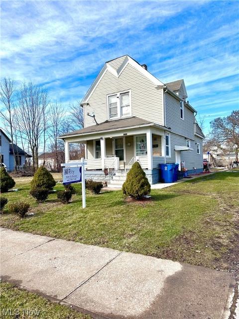 1713 E 30th St, Lorain, OH 44055 photo 2