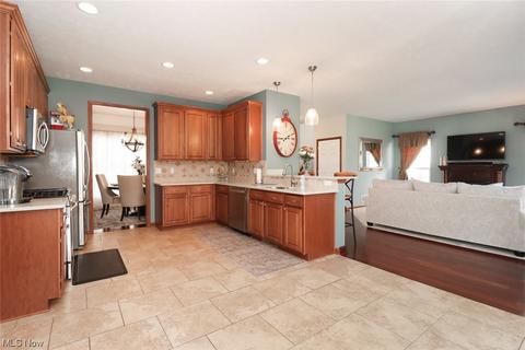 1683 E Ash Dr, Avon, OH 44011 photo 11