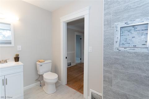 29003 Weber Ave, Wickliffe, OH 44092 photo 20