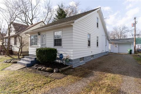 29003 Weber Ave, Wickliffe, OH 44092 photo 1