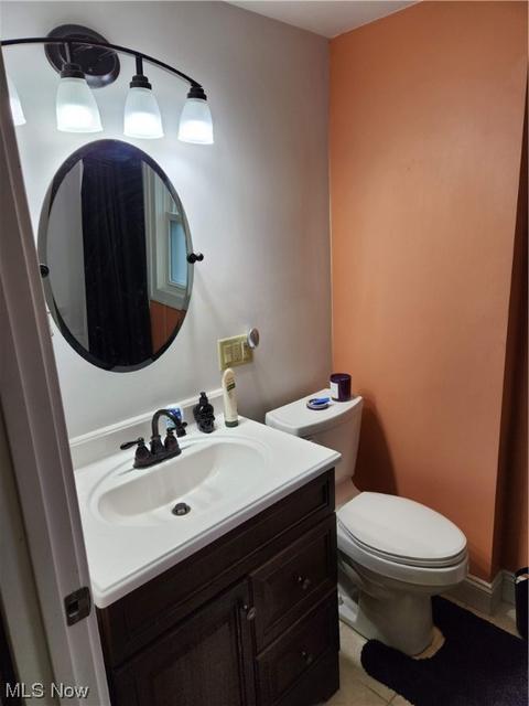 1237 Brown St, Akron, OH 44301 photo 6
