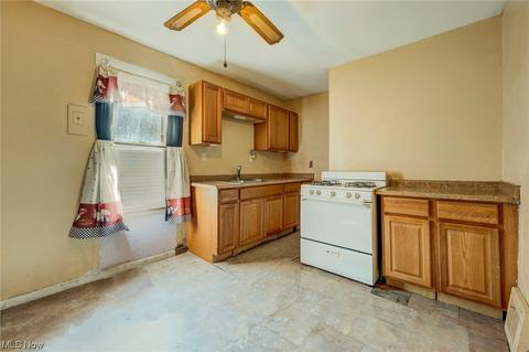 403 E 26th St, Lorain, OH 44055 photo 15