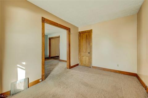 403 E 26th St, Lorain, OH 44055 photo 12