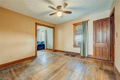403 E 26th St, Lorain, OH 44055 photo 10