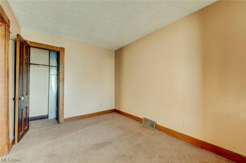 403 E 26th St, Lorain, OH 44055 photo 13