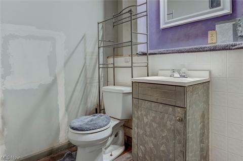 403 E 26th St, Lorain, OH 44055 photo 18