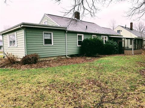 2817 Rudd Rd, Ashtabula, OH 44004 photo 3