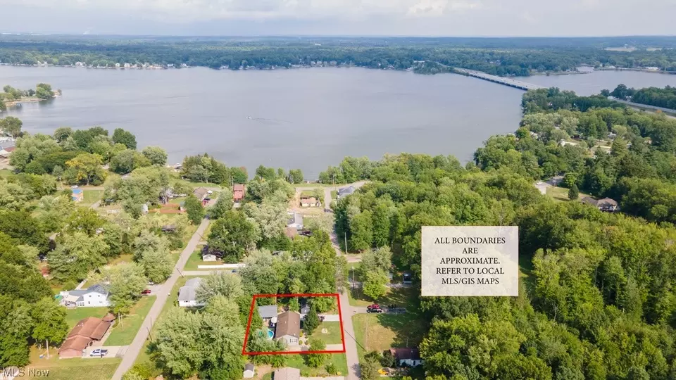 17952 Lawnview Ave, Lake Milton, OH 44429 photo 31