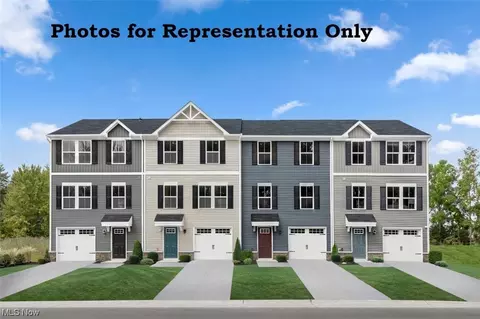 214 Raintree Ln, Painesville, OH 44077