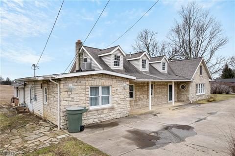 1948 State St NE, Canton, OH 44721 photo 2