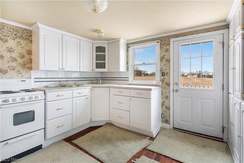1948 State St NE, Canton, OH 44721 photo 25