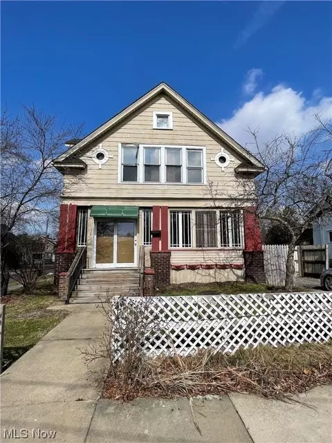 1165 High St NE, Warren, OH 44483
