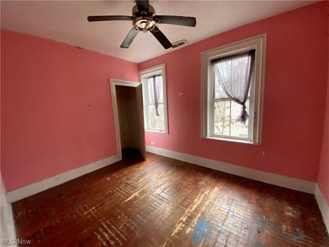 139 Huron St, Elyria, OH 44035 photo 14